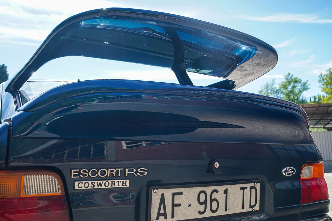 1995 Ford Escort RS Cosworth - Image 24 of 31