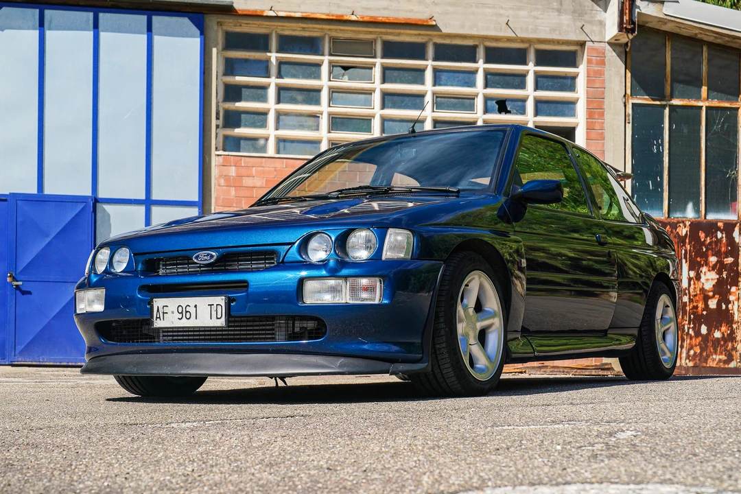 1995 Ford Escort RS Cosworth - Image 17 of 31