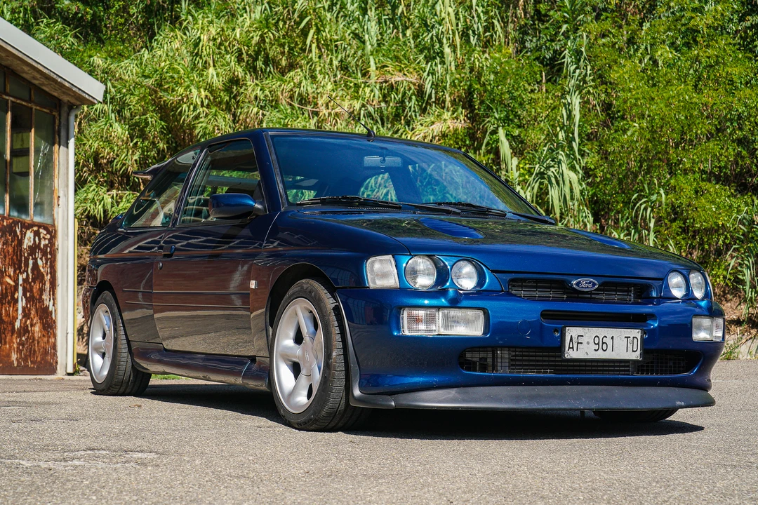 1995 Ford Escort RS Cosworth - Image 11 of 31