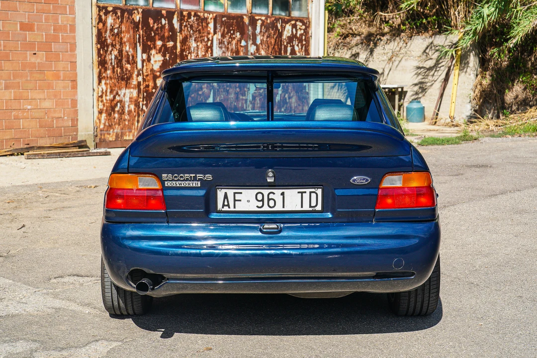 1995 Ford Escort RS Cosworth - Image 13 of 31
