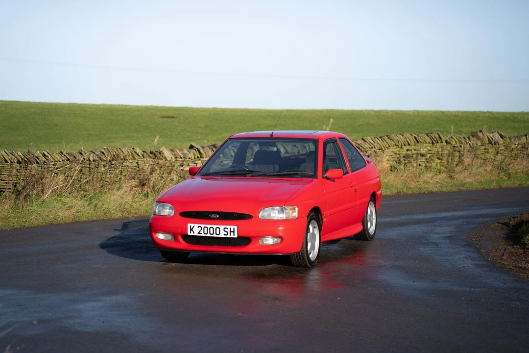 1995 Ford Escort - Image 10 of 30