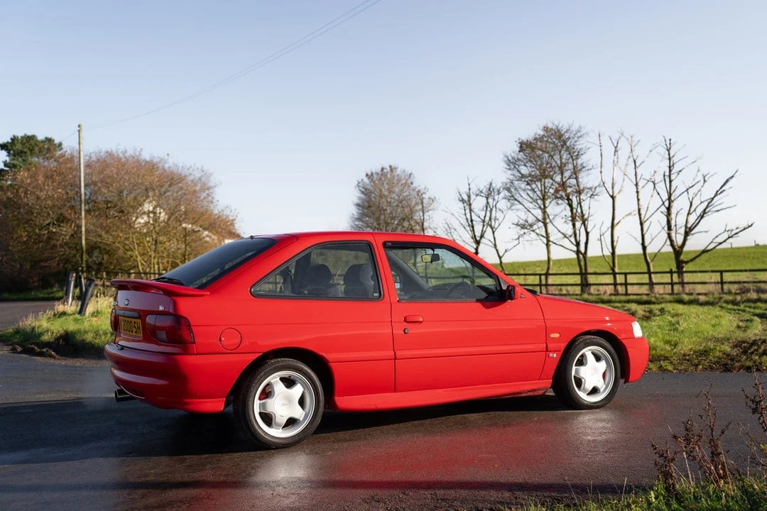 1995 Ford Escort - Image 19 of 30