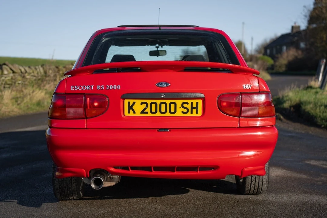 1995 Ford Escort - Image 16 of 30