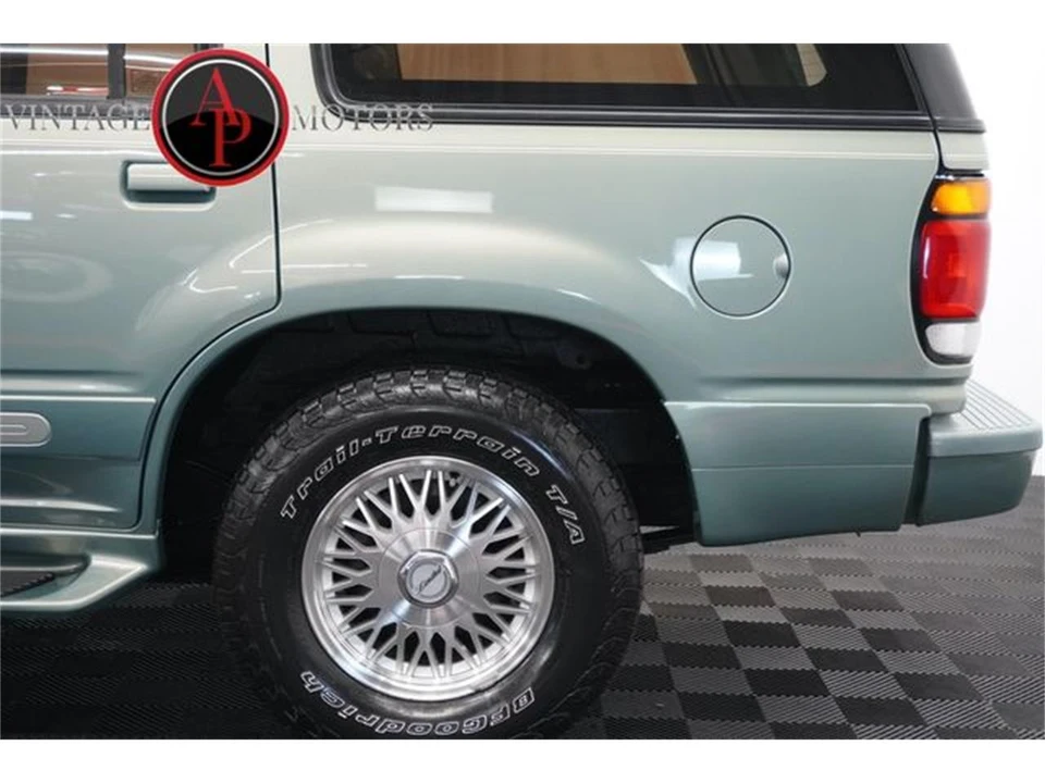 1995 Ford Explorer 2nd Gen - Image 14 of 31
