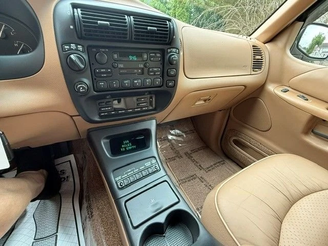 1995 Ford Explorer 2nd Gen - Image 10 of 28