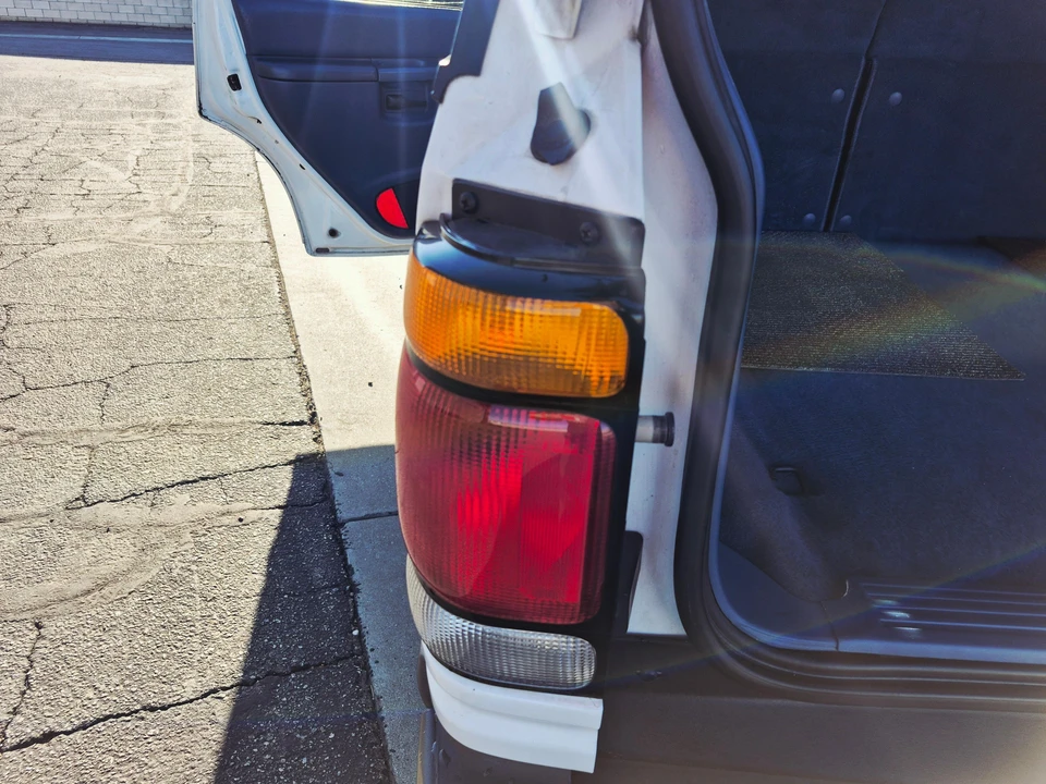 1995 Ford Explorer 2nd Gen - Image 26 of 31