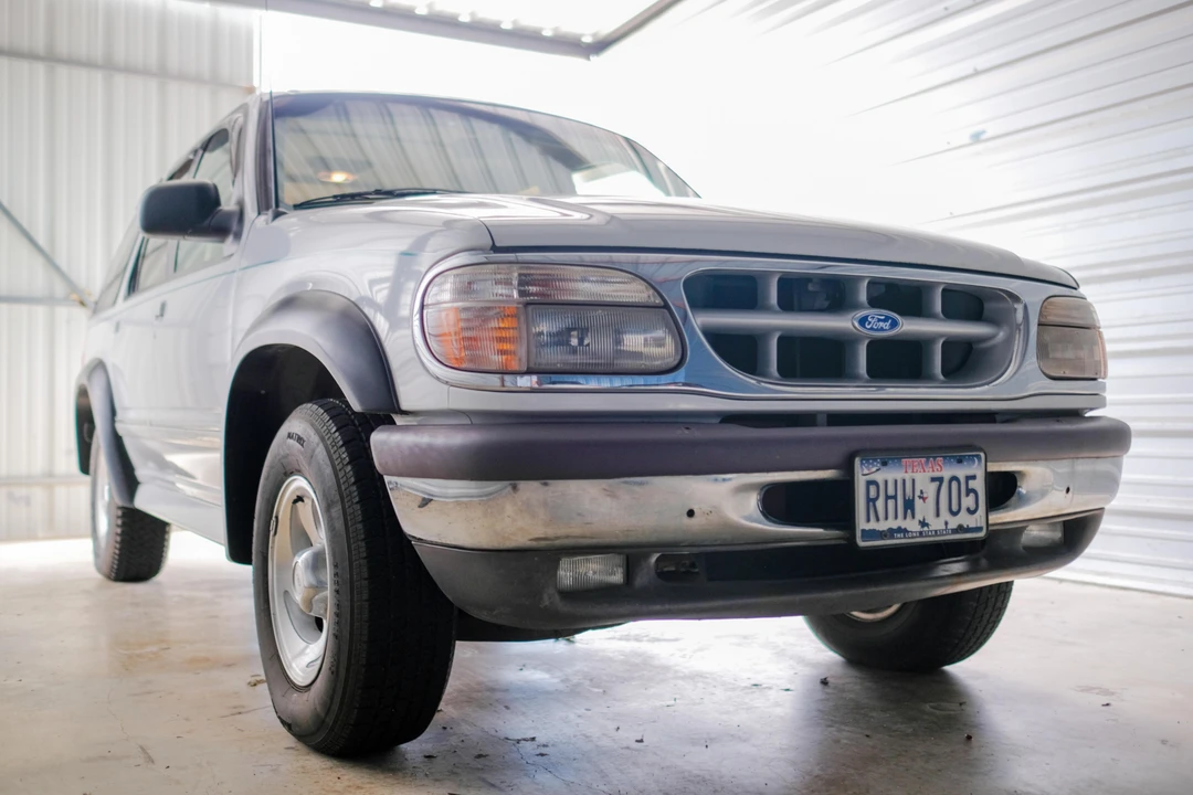 1995 Ford Explorer 2nd Gen - Image 16 of 30