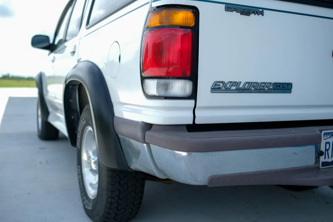 1995 Ford Explorer 2nd Gen - Image 21 of 30