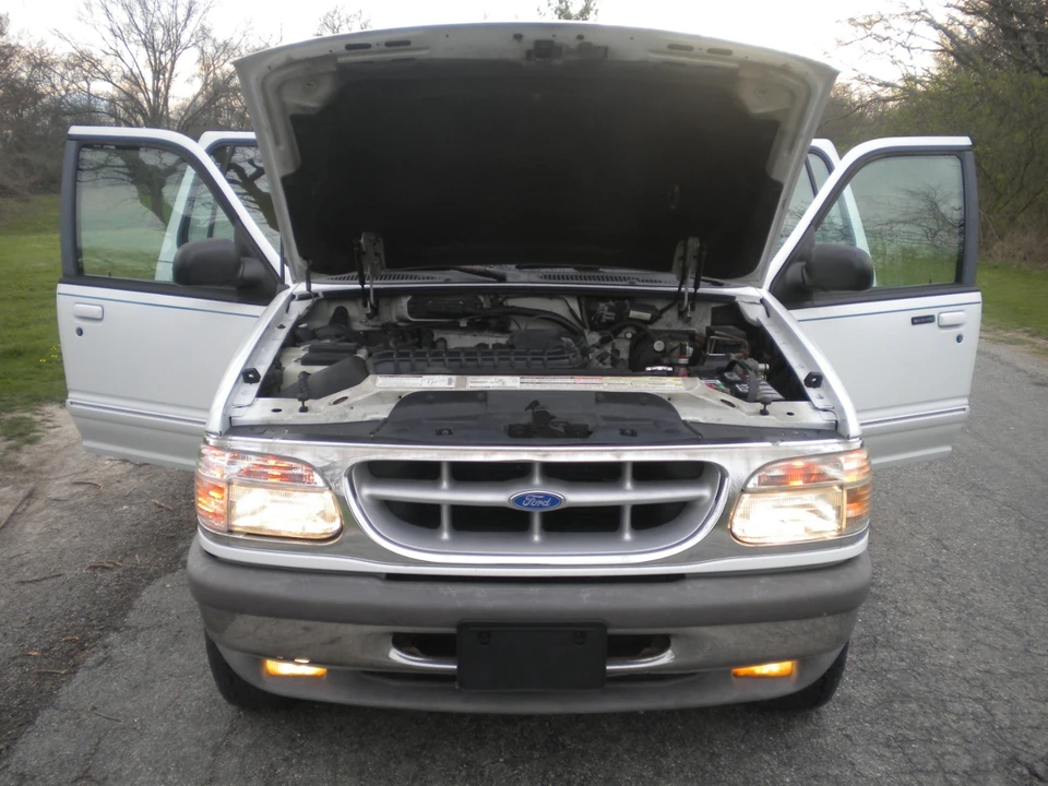 1995 Ford Explorer 2nd Gen - Image 9 of 21