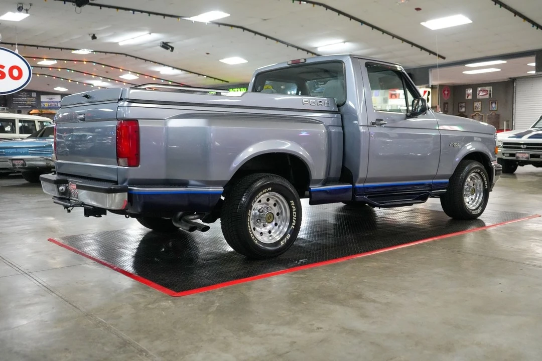 1995 Ford F-Series 9th Gen - Image 23 of 31