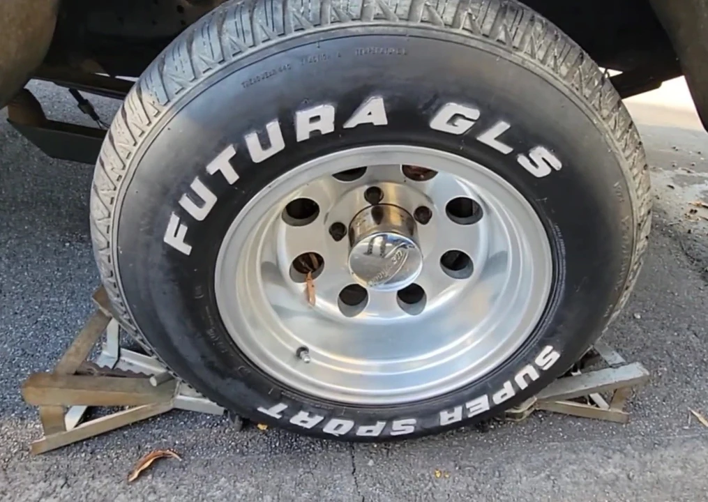1995 Ford F-Series 9th Gen - Image 17 of 21