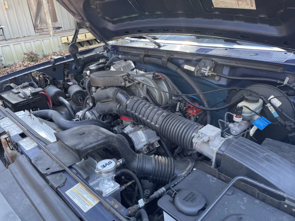 1995 Ford F-Series - Image 15 of 18