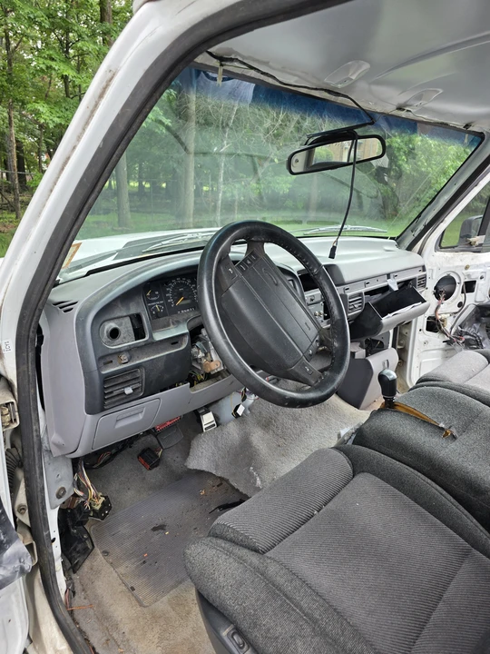 1995 Ford F-150 SVT Lightning 9th Gen - Image 19 of 31