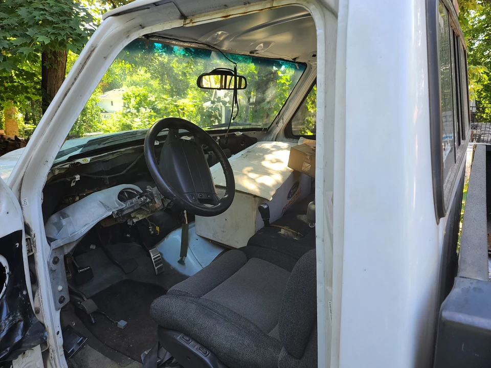 1995 Ford F-150 SVT Lightning 9th Gen - Image 7 of 31