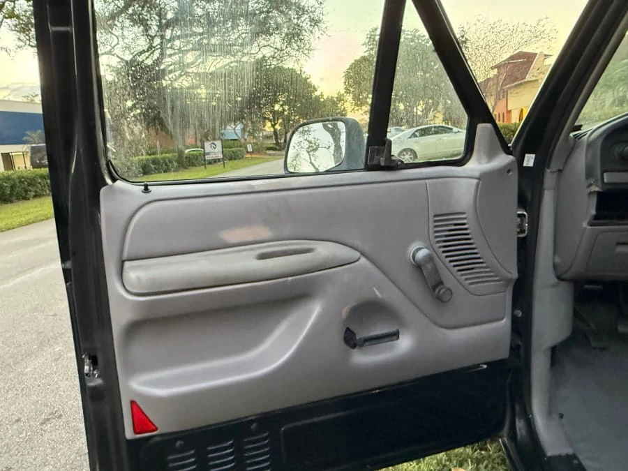 1995 Ford F-Series 9th Gen - Image 10 of 15