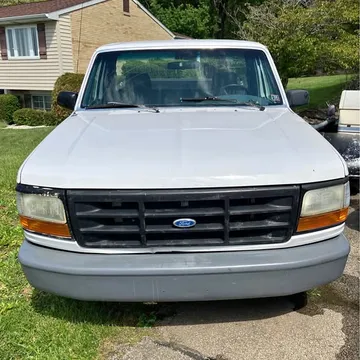 1995 Ford F-150 XL Pickup