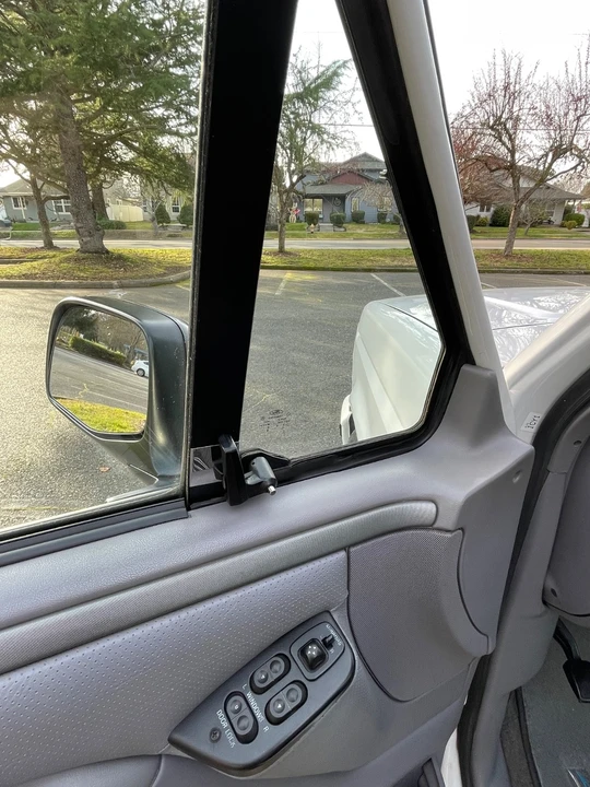 1995 Ford F-150 SVT Lightning 9th Gen - Image 19 of 21