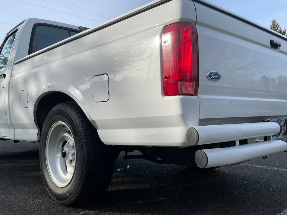 1995 Ford F-150 SVT Lightning 9th Gen - Image 4 of 21