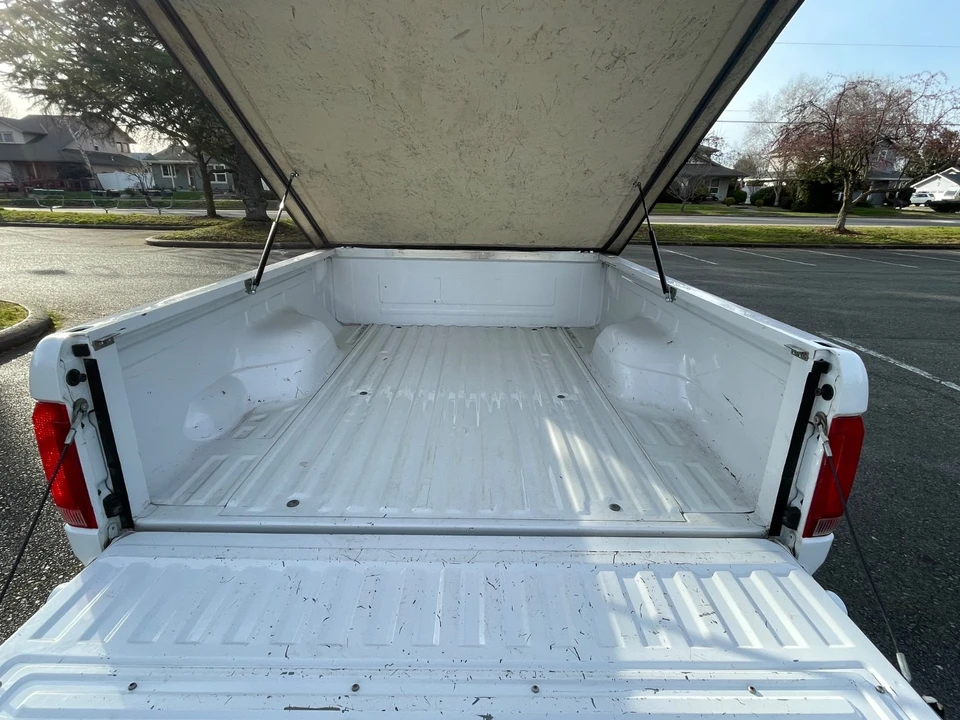 1995 Ford F-150 SVT Lightning 9th Gen - Image 10 of 21