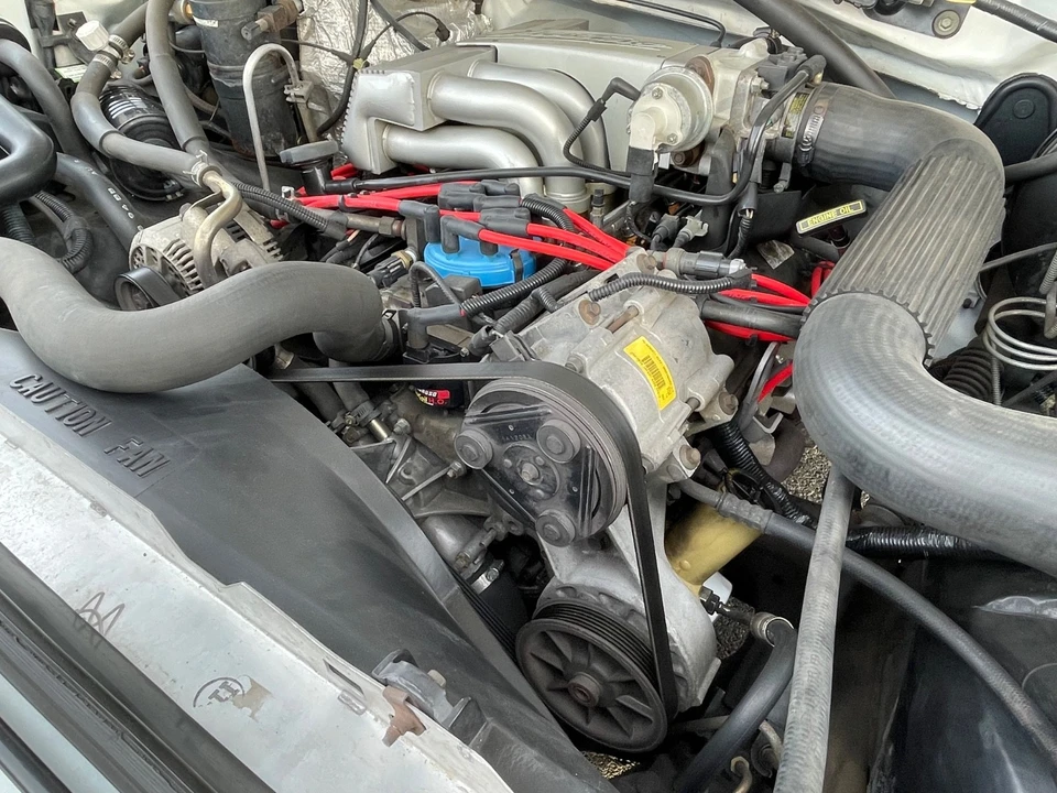 1995 Ford F-150 SVT Lightning 9th Gen - Image 15 of 21