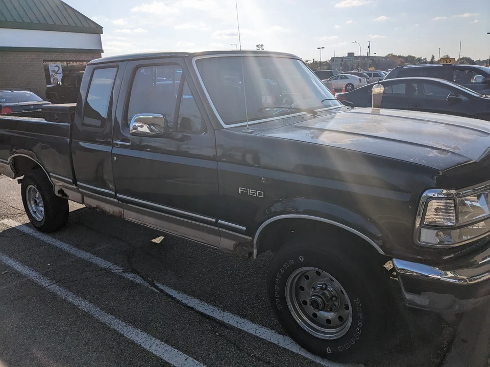 1995 Ford F-Series 9th Gen - Image 2 of 8
