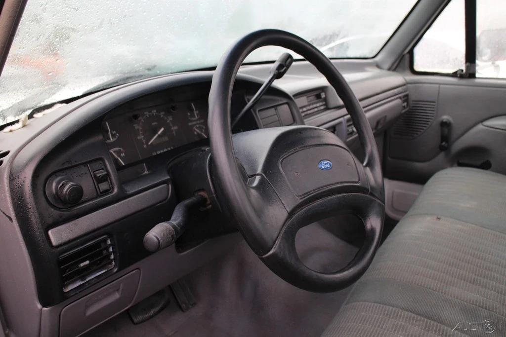 1995 Ford F-Series 9th Gen - Image 13 of 21