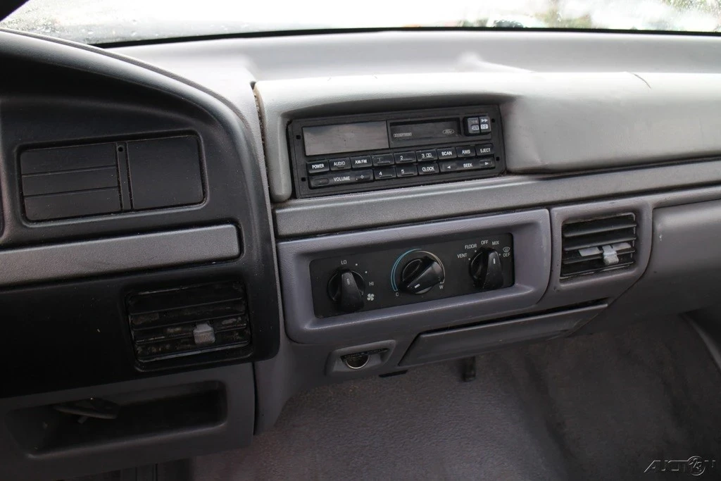 1995 Ford F-Series 9th Gen - Image 16 of 21