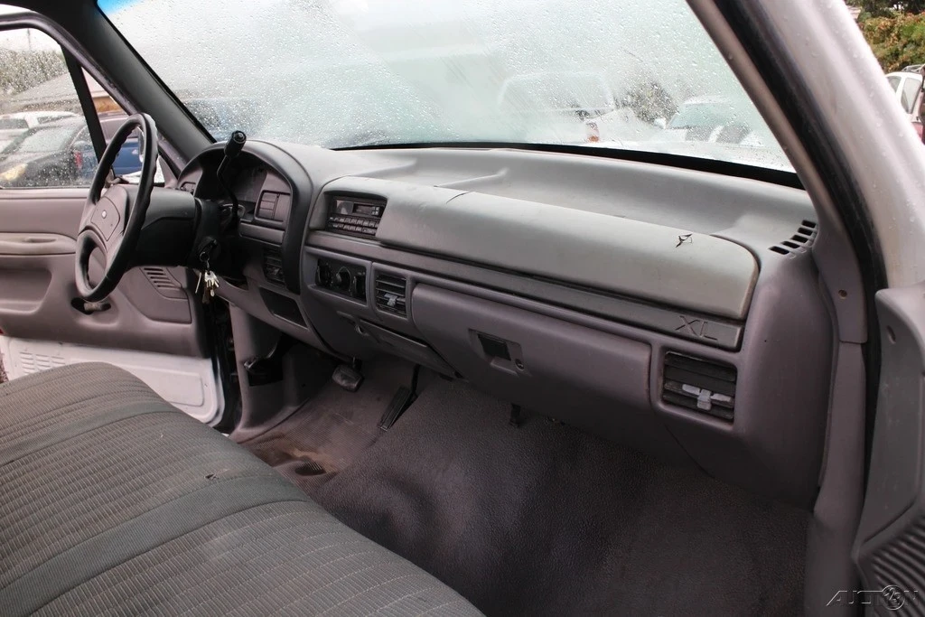 1995 Ford F-Series 9th Gen - Image 19 of 21