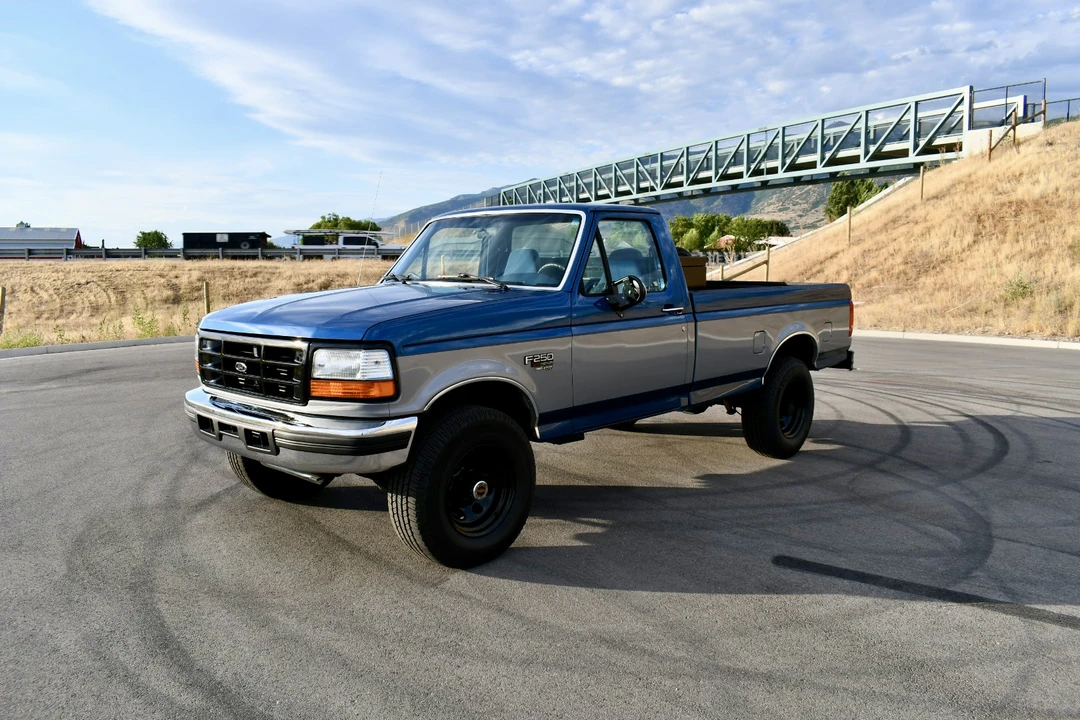 1995 Ford F-Series 9th Gen - Image 24 of 31