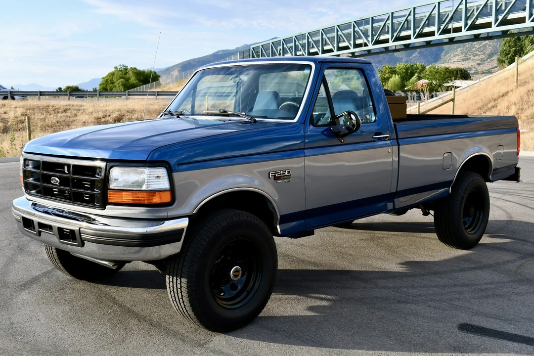 1995 Ford F-Series 9th Gen - Image 25 of 31