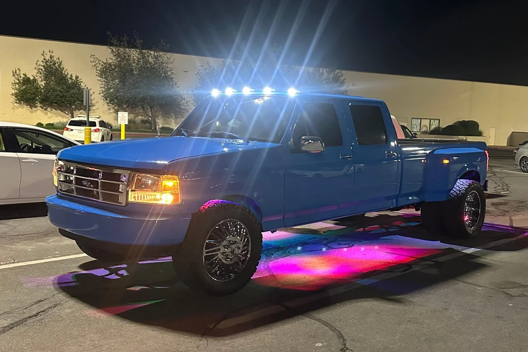 1995 Ford Super Duty - Image 11 of 31