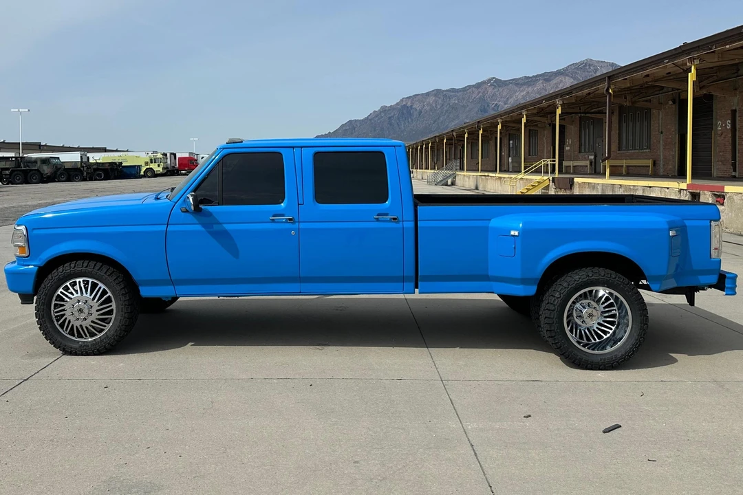 1995 Ford Super Duty - Image 6 of 31