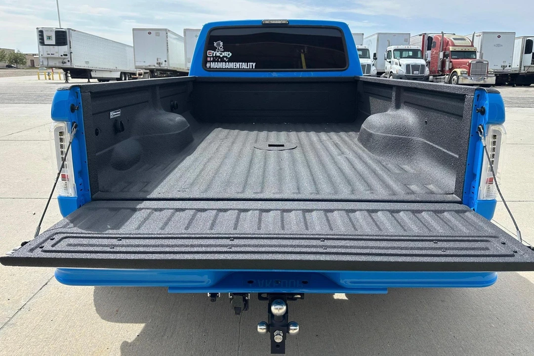 1995 Ford Super Duty - Image 8 of 31