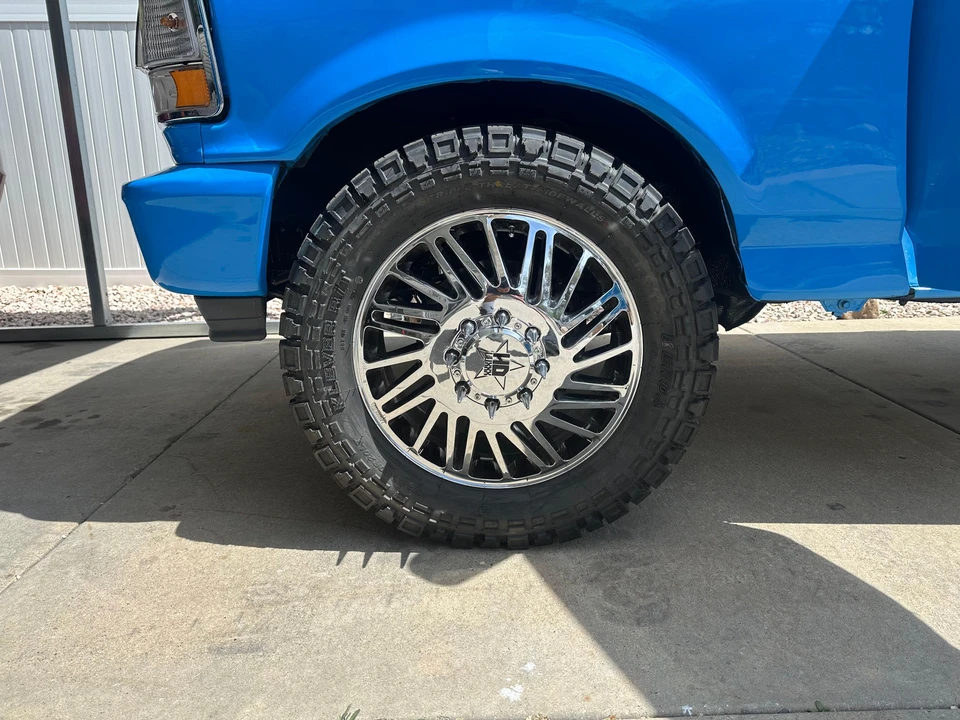 1995 Ford Super Duty - Image 17 of 31