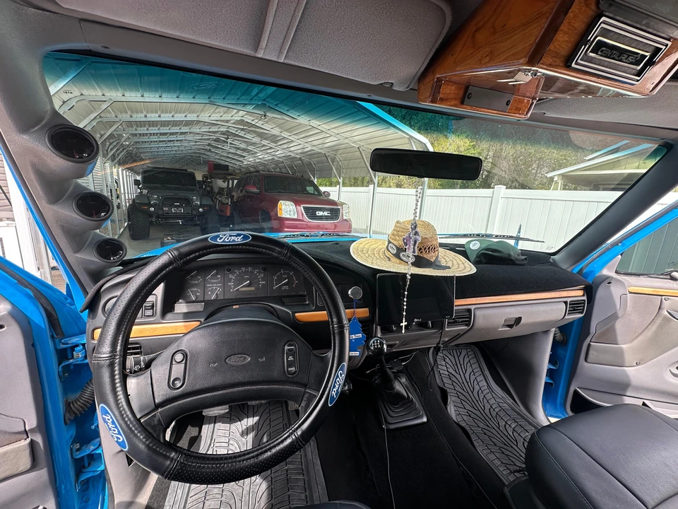 1995 Ford Super Duty - Image 29 of 31