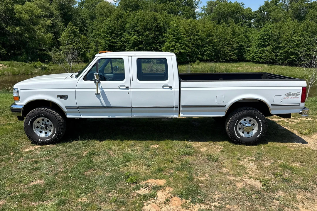 1995 Ford Super Duty - Image 3 of 31