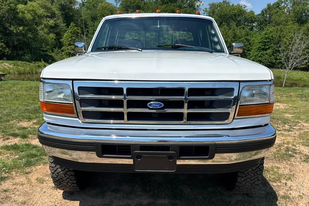 1995 Ford Super Duty - Image 2 of 31