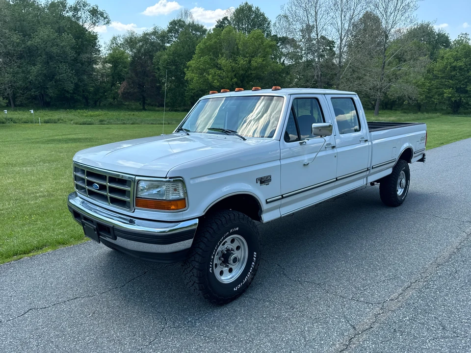 1995 Ford Super Duty - Image 23 of 31