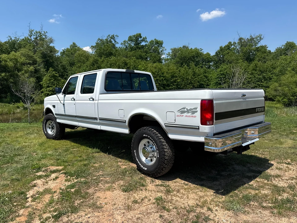 1995 Ford Super Duty - Image 13 of 31