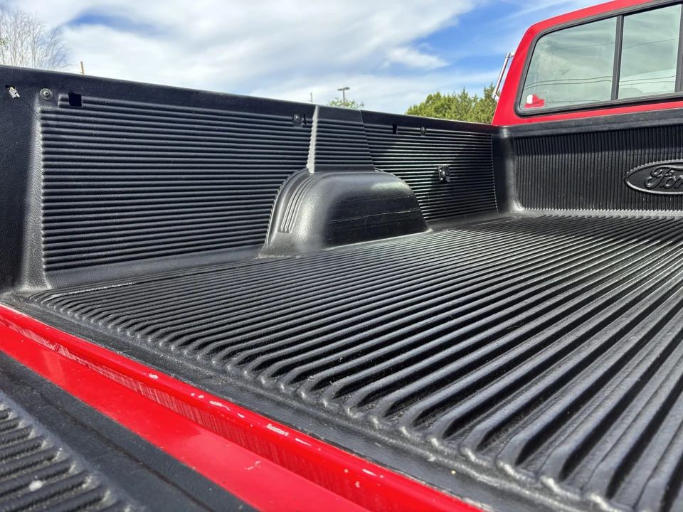 1995 Ford F-Series 9th Gen - Image 25 of 31