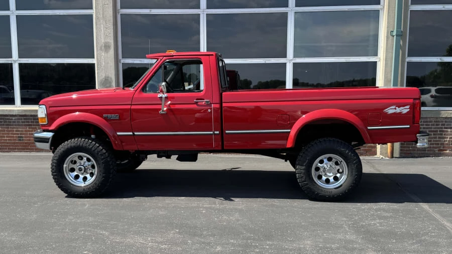 1995 Ford F-Series 9th Gen - Image 2 of 12