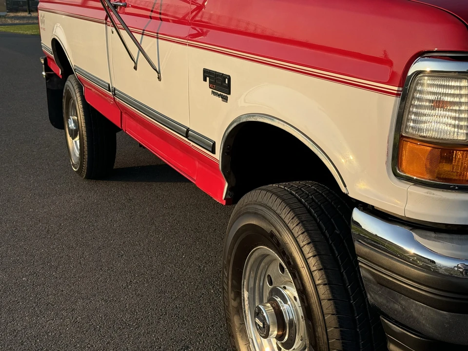 1995 Ford F-Series 9th Gen - Image 30 of 31