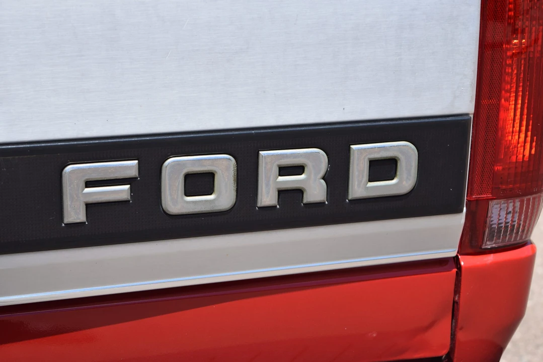 1995 Ford F-Series 9th Gen - Image 29 of 31