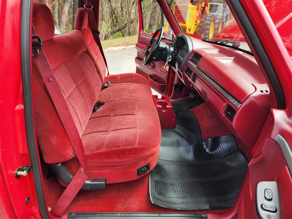1995 Ford F-Series 9th Gen - Image 23 of 31