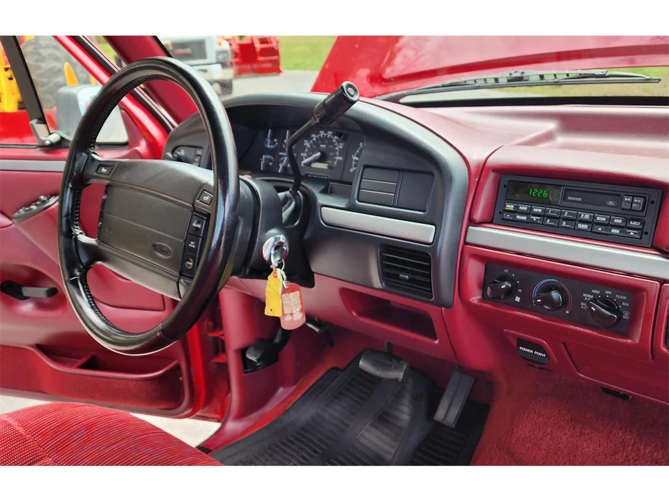 1995 Ford F-Series 9th Gen - Image 26 of 31