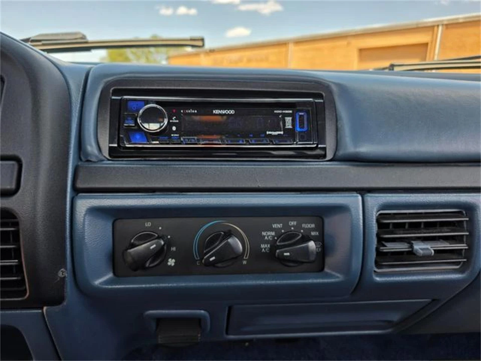 1995 Ford F-Series 9th Gen - Image 20 of 31