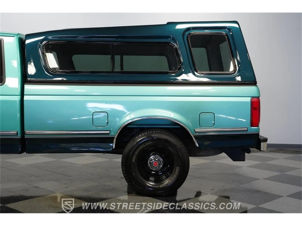 1995 Ford F-Series 9th Gen - Image 23 of 31