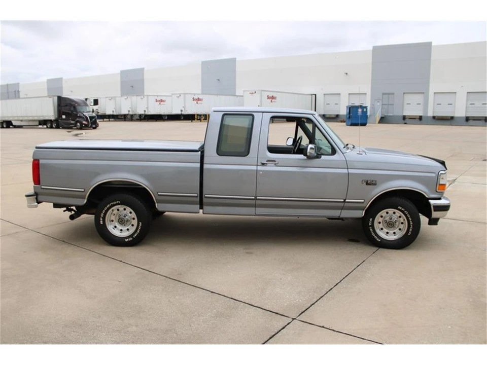 1995 Ford F-Series 9th Gen - Image 17 of 31