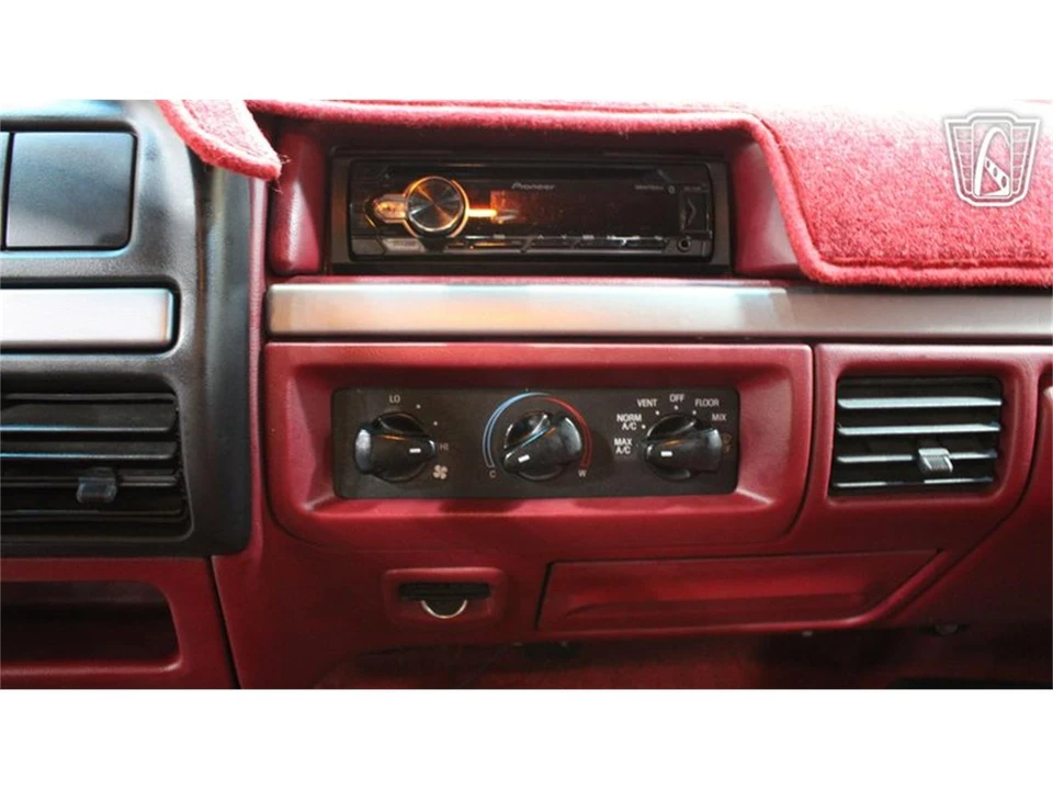 1995 Ford F-Series 9th Gen - Image 12 of 31
