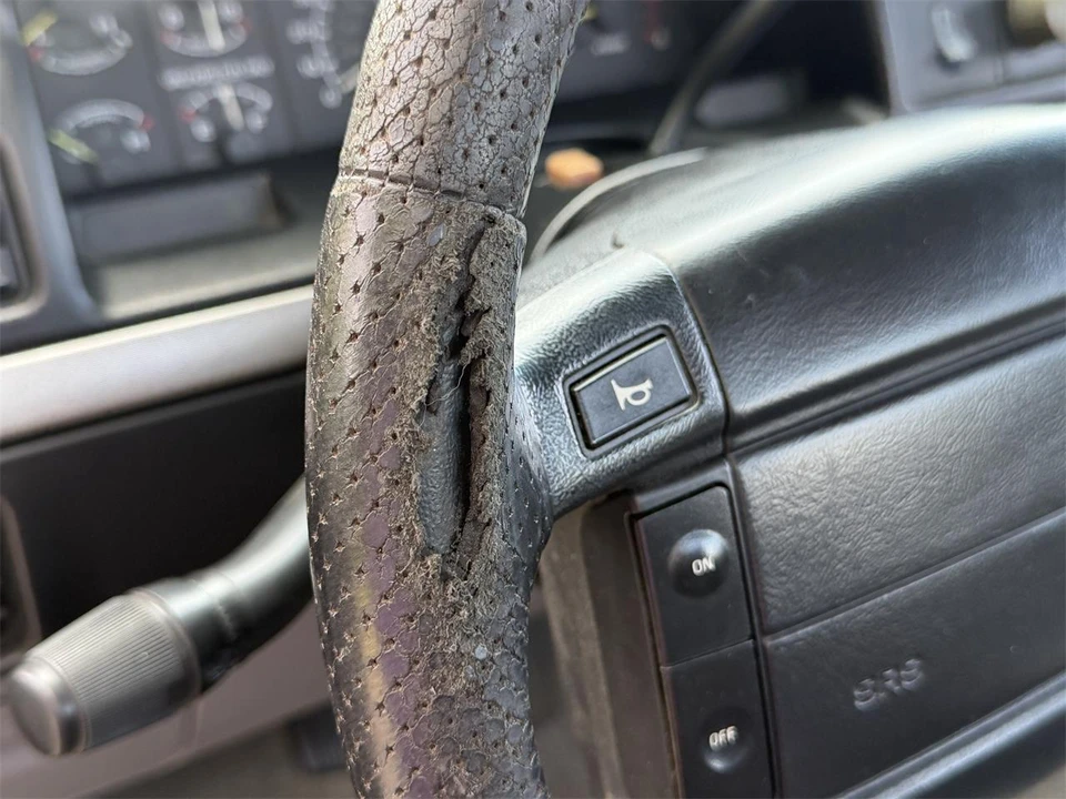 1995 Ford F-150 SVT Lightning 9th Gen - Image 30 of 31